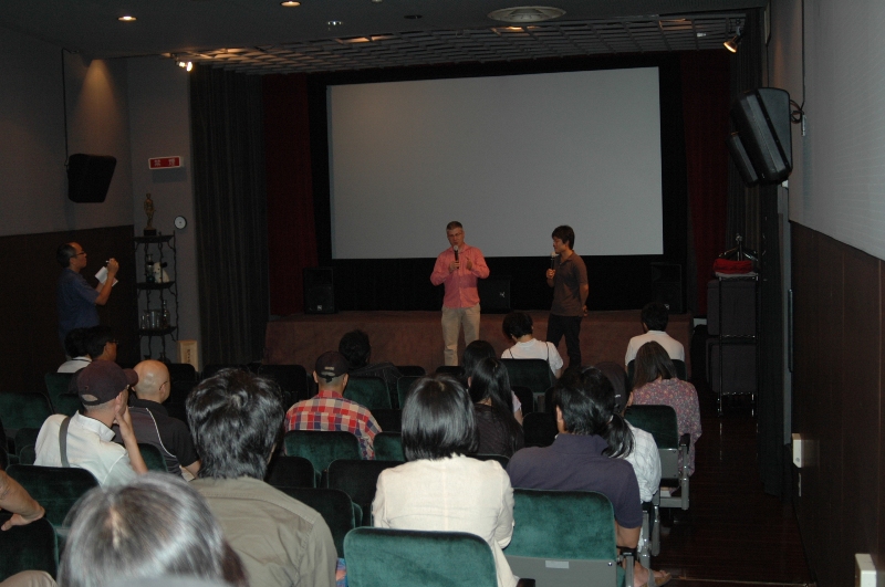 佐渡テンペスト　ジョン監督来館　4週間の上映初日です！