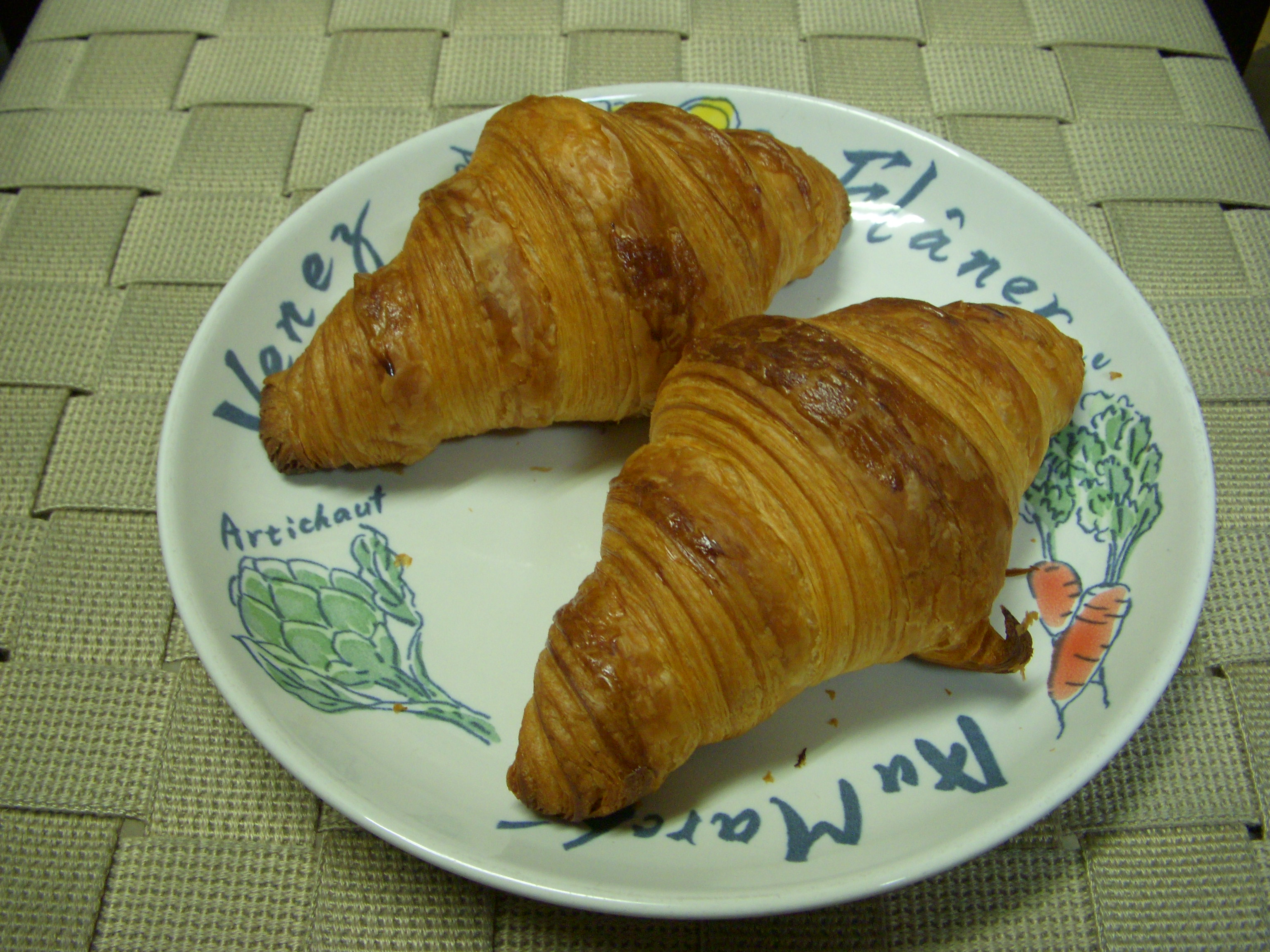 10月12日から！「クロワッサンで朝食を」ぜひご覧ください。