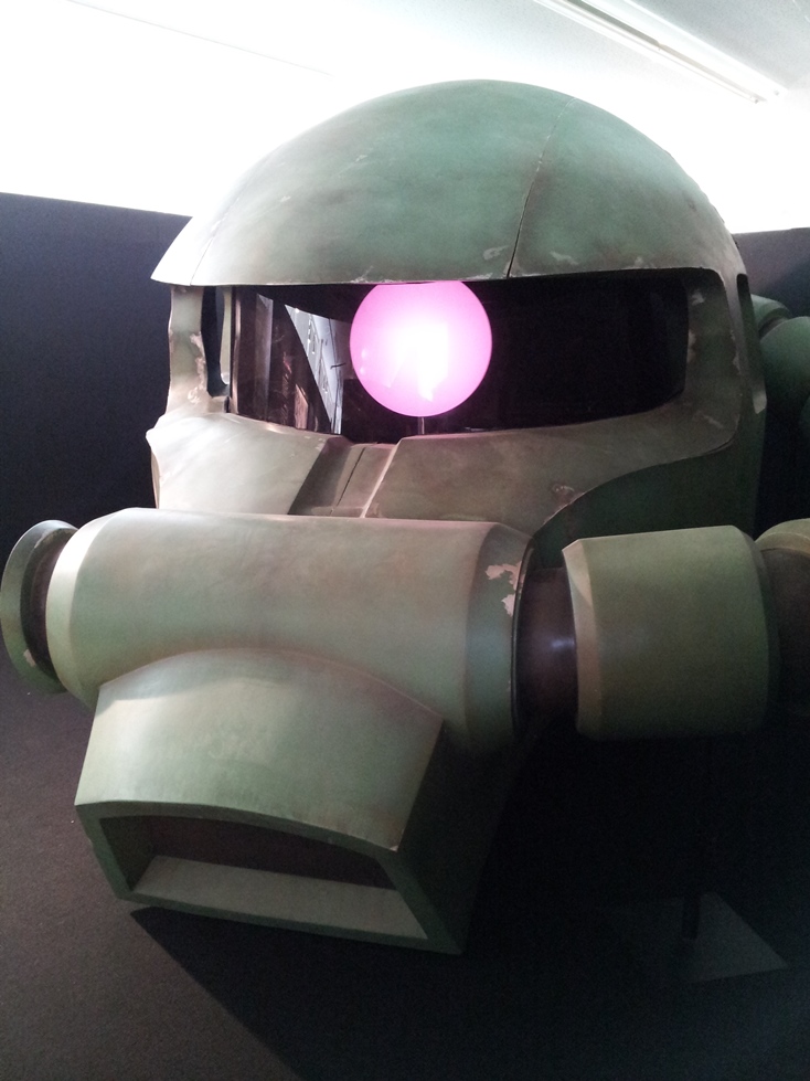 ザク、ザク、ザク、ガンダム