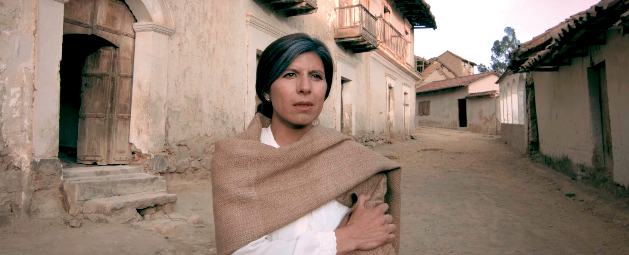 女性ゲリラ、フアナの闘い〈ウカマウ集団特集〉