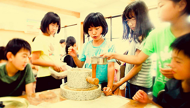 《速報》7/23(土)『夢みる小学校』オオタヴィン監督来館決定